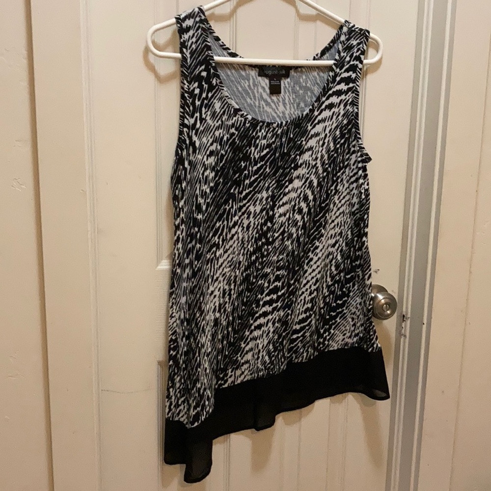 August Silk asymmetric hem top